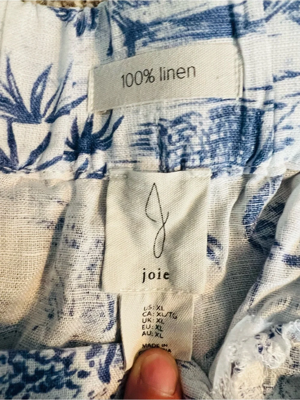 White & Navy Tropical Print Wide Leg Linen Cropped Pants - Picture 6 of 7